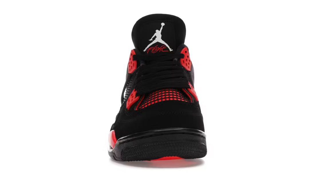 Jordan 4 Retro
Red Thunder