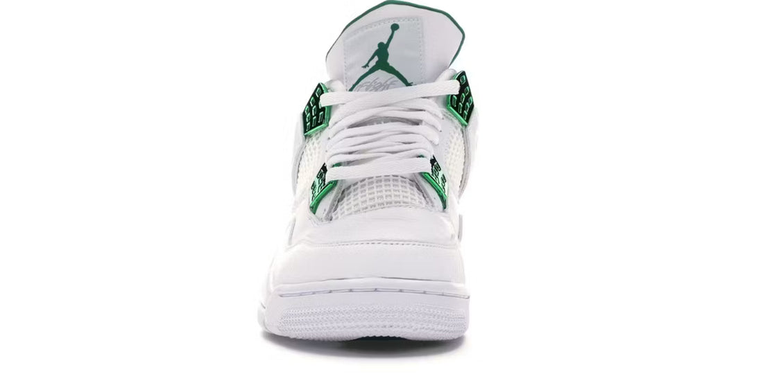 Jordan 4 Retro
Metallic Green